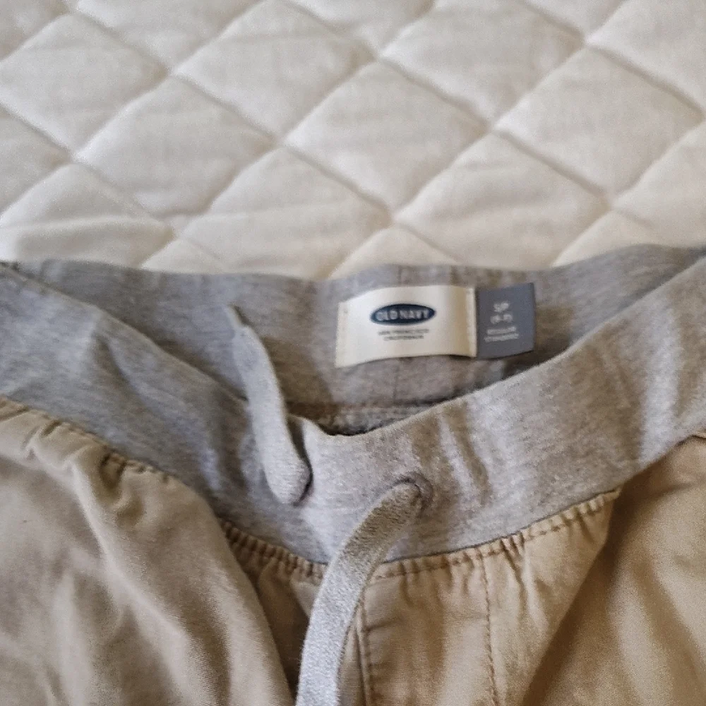 Old Navy ,Kids Tan Casual Pants Relaxed Fit,Size6-7